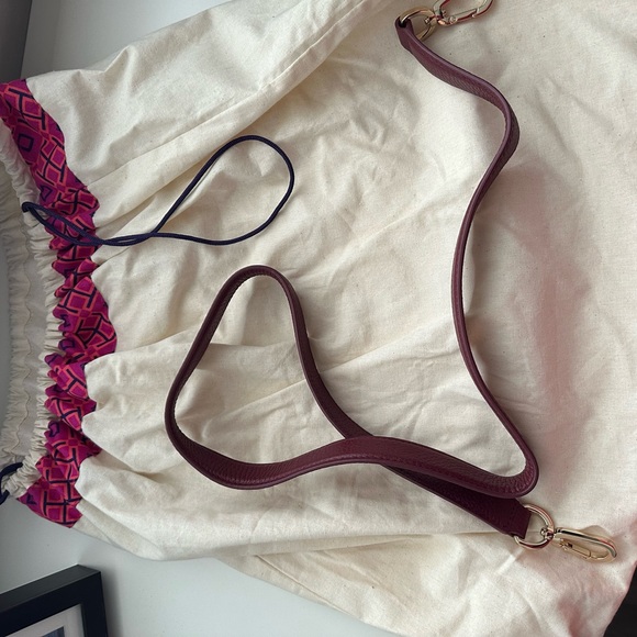 TORY BURCH
Leather Tote Bag 💜 - Picture 5 of 6